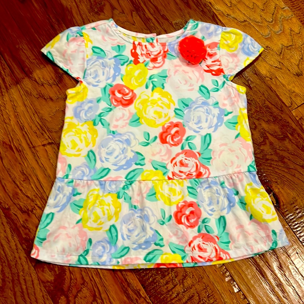 Crown and Ivy Peplum Style Floral Top-NWOT size 5